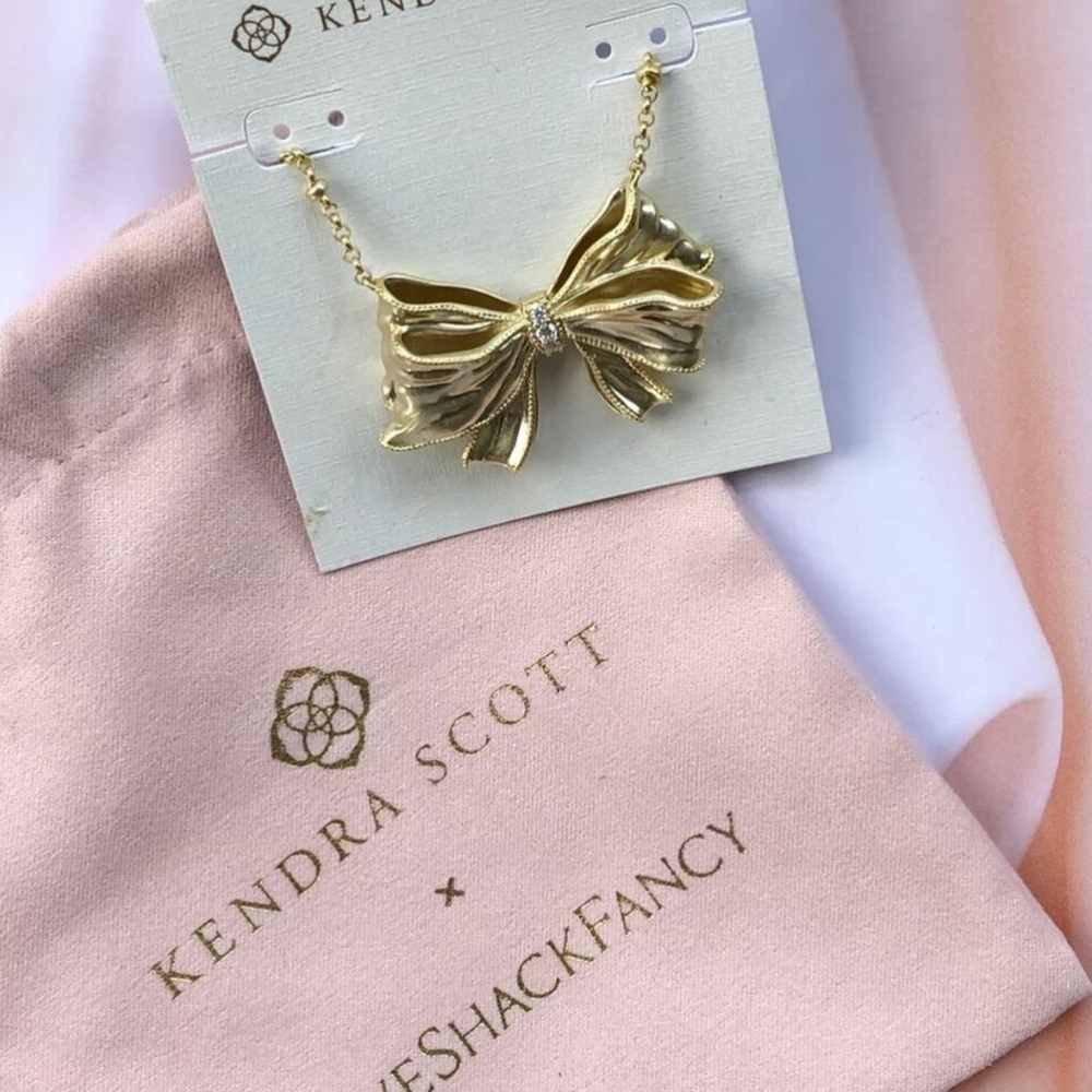 Kendra Scott x LoveShackFancy Gold Bow Necklace in White Crystal